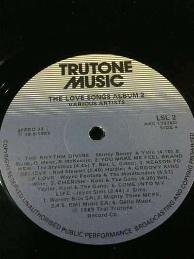 LP - THE LOVE SONGS ALBUM 2 (24 VARIOUS ORIGINAL ARTISTS)