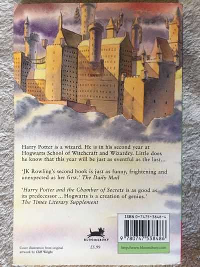 BOOK (SOFT COVER) - HARRY POTTER AND THE CHAMBER OF SECRETS