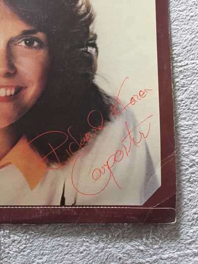 LP (DOUBLE LP) AUTOGRAPHED BY THE CARPENTERS - 24 GREATEST HITS