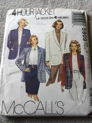 PATTERN MCCALL'S 5909 - JACKET (SIZE 12-14-16)