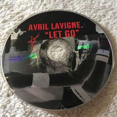 CD - AVRIL LAVIGNE: LET GO