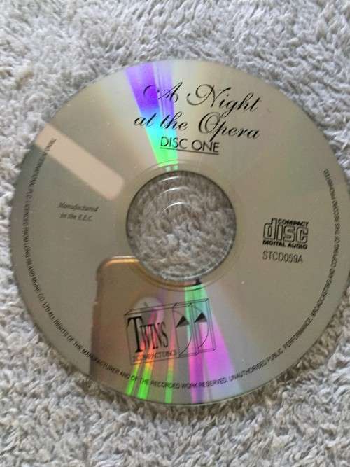 CD - A NIGHT AT THE OPERA (2 CD'S)