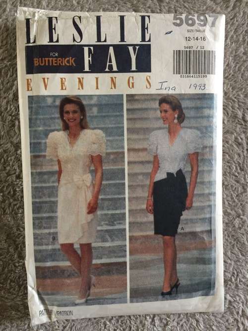 PATTERN BUTTERICK 5697 (LESLIE FAY EVENINGS) - DRESS (SIZE 12-14-16)