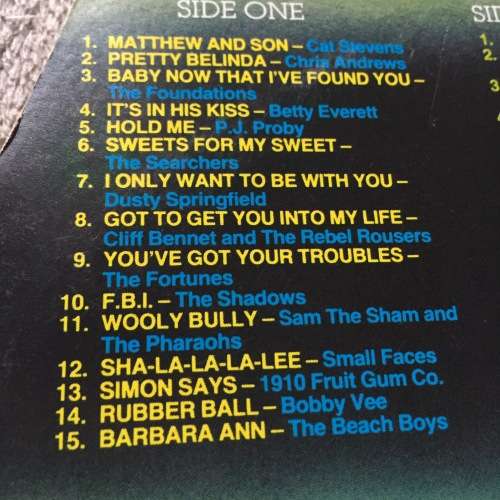 LP VINYL - 60 HITS OF THE SIXTIES (DOUBLE ALBUM)