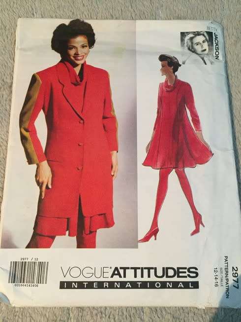 PATTERN VOGUE 2977 (BETTY JACKSON) (UNSED) - JACKET AND DRESS (SIZE 12-14-16)