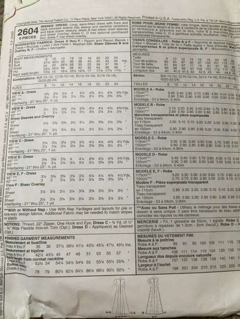 PATTERN MCCALL'S 2604 - DRESSES (SIZE 12-14-16)