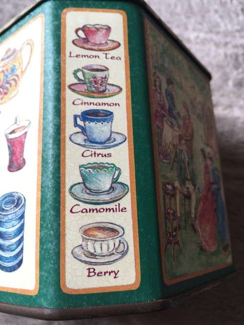 TIN - TRADITIONAL AND HERBAL TEAS