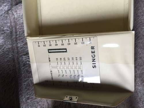 SINGER SPARE PARTS - AS PER PICS
