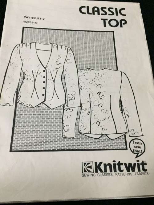 PATTERN KNITWIT 312 - CLASSIC TOPS (SIZE 6 -22)