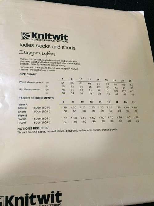 PATTERN KNITWIT 2100 - LADIES SLACKS AND SHORTS (SIZE 6-22)