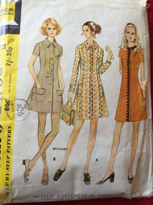 PATTERN MCCALL'S 2470 (VERY VINTAGE) - COATDRESS (SIZE 16)