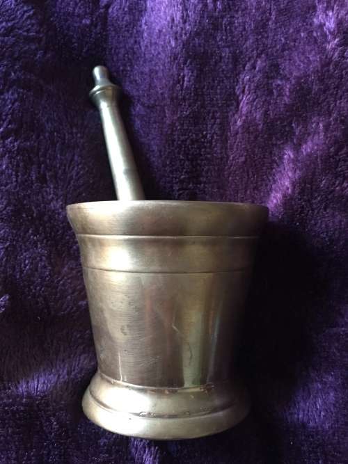BRASS MORTAR & PESTLE (1,6KG, 11CM)