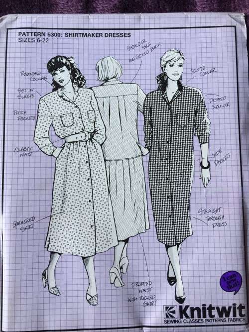 PATTERN KNITWIT 5300 - SHIRTMAKER DRESSES (SIZE 6-22)
