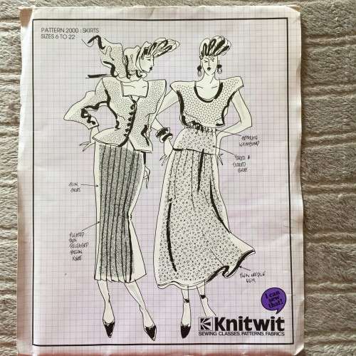 PATTERN KNITWIT 2000 (UNUSED) - SKIRTS (SIZE 6-22)