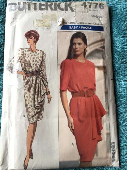 PATTERN BUTTERICK 4776 (UNUSED) - DRESS (SIZE 6-8-10)