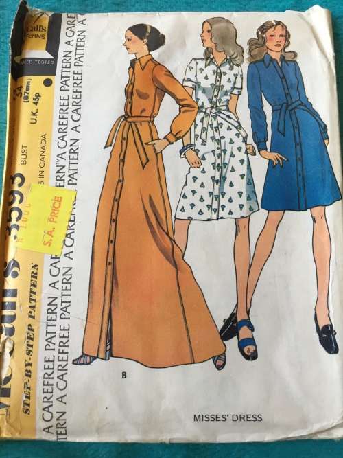 PATTERN MCCALL`S 3593 1973 (VINTAGE)(UNUSED) - DRESS (SIZE 12)