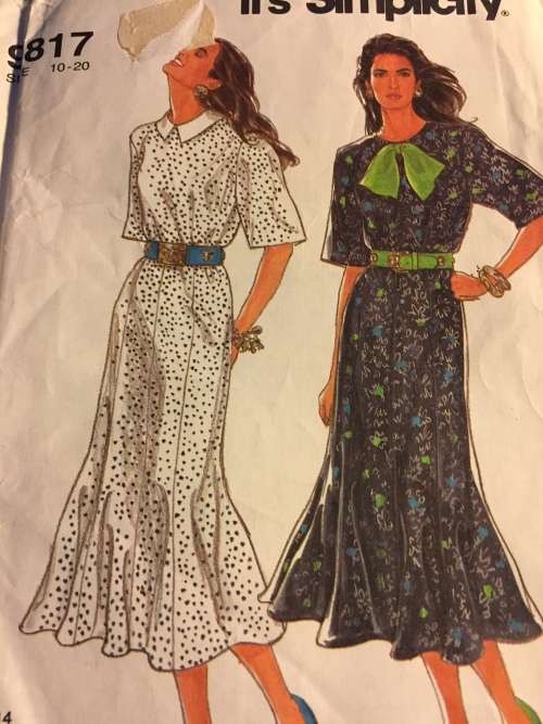PATTERNS SIMPLICITY 9817 - DRESS (SIZE 10-20)