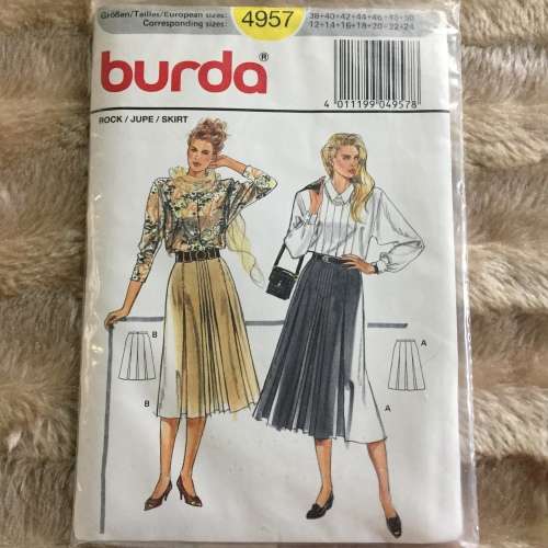 PATTERN BURDA 4957 - SKIRTS (SIZE 12-24)