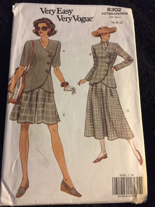 PATTERN VOGUE 8302 - JACKET and SPLIT SKIRT (SIZE 18-20-22)
