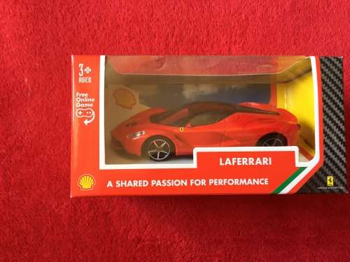 COLLECTIBLE CAR - SHELL V-POWER COLLECTABLE CAR 1/43 FERRARI