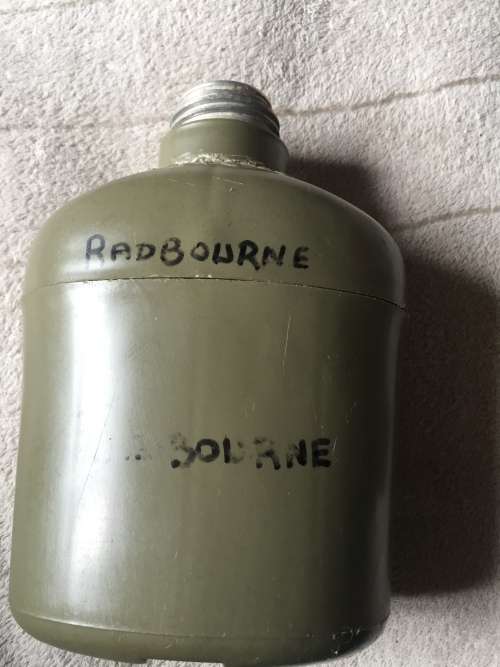 MILITARIA: SADF WATER BOTTLE IN COVER ALSO WITH CLIPS (AS PER PICS)
