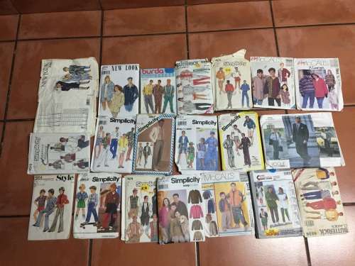 JOBLOT MEN`S AND BOYS` PATTERNS (UNCHECKED) 20 PATTERNS