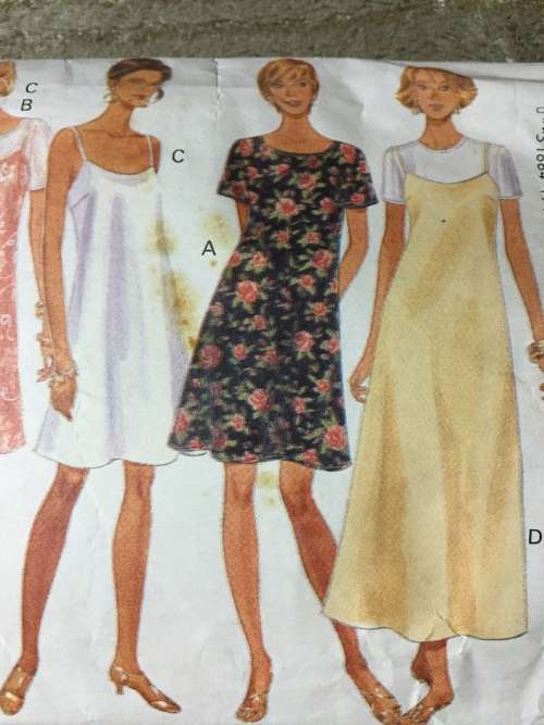 PATTERN BUTTERICK 3493 (COMPLETE, CUT ON 12) - DRESS (SIZE 6-12)