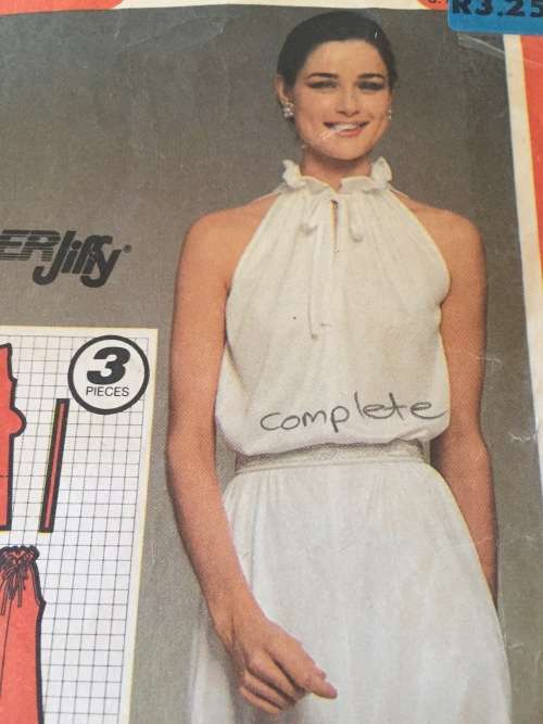 PATTERN SIMPLICITY 9823 (VINTAGE)(COMPLETE) - LOVELY PULLOVER DRESS (SIZE 14)