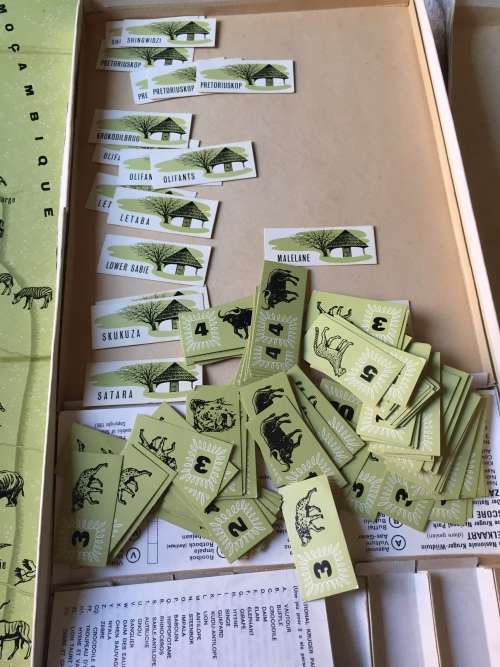RARE VINTAGE BOARD GAME (1967) : THE KRUGER NATIONAL PARK  (SEE DESCRIPTION)