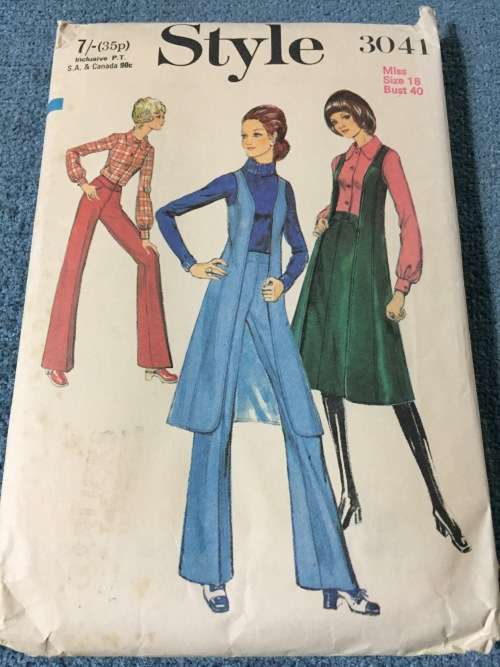 PATTERN STYLE 3041*1970 (VINTAGE)(NEAT) - BLOUSE,SKIRT,PANTS,SLEEVELESS CARDIGAN (SIZE 18)