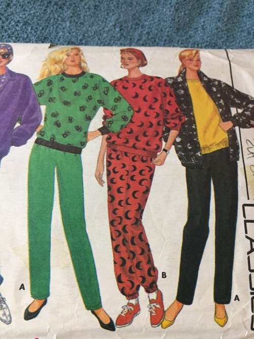 PATTERN BUTTERICK 4118 (COMPLETE, CUT ON M) - GYM WEAR TRACKSUITS (SIZE P-S-M)