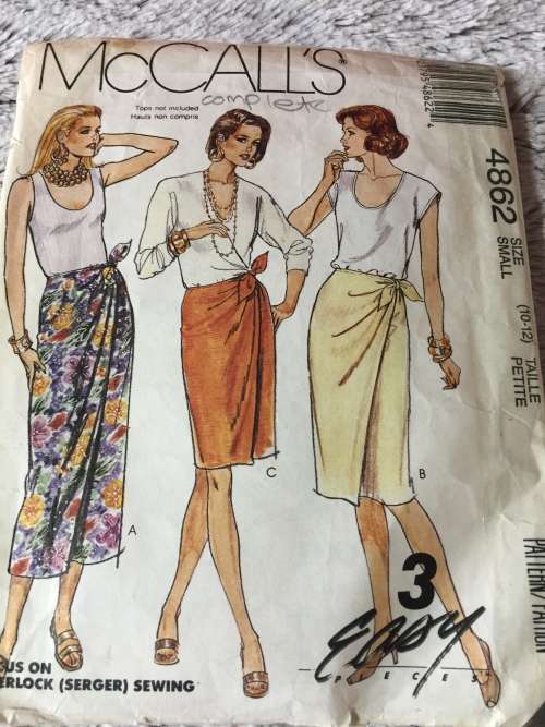 PATTERN MCCALL`S 4862 (COMPLETE) - MOCK-WRAP SKIRT (SIZE 10-12)