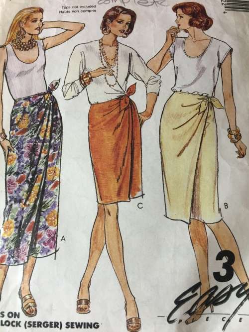 PATTERN MCCALL`S 4862 (COMPLETE) - MOCK-WRAP SKIRT (SIZE 10-12)