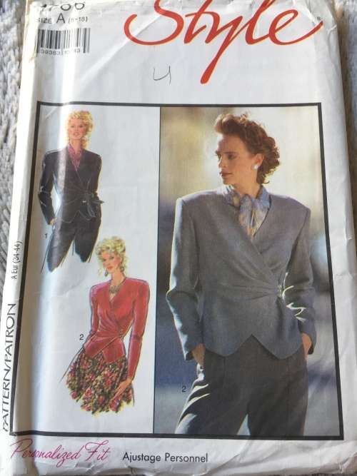 PATTERN STYLE 1786 (UNUSED) - BEAUTIFUL JACKET/TOP (SIZE 8-18)