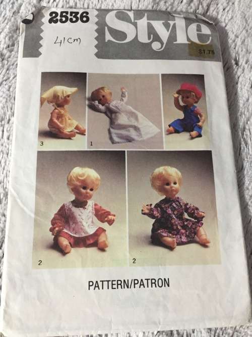 PATTERN STYLE 2536 - DOLL PATTERN 41CM