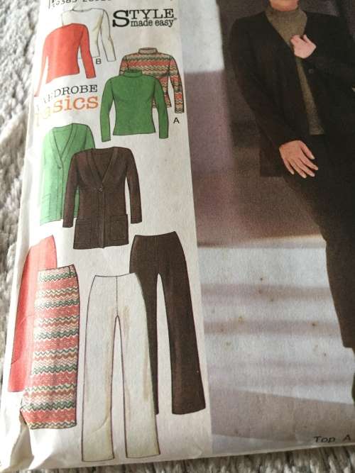 PATTERN STYLE 2858 (UNUSED) - JACKET,TOP,PANTS,SKIRT (SIZE 8-18)