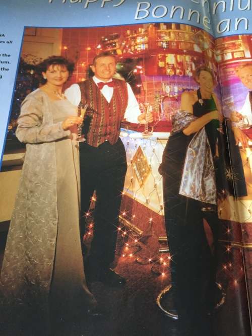 PATTERN BERNINA INSPIRATION (UNUSED) - IDEAS NEW YER`S EVE, CHRISTMAS, EVENING WEAR