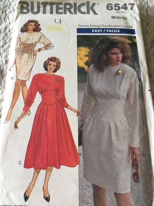 PATTERN BUTTERICK 6547 (UNUSED) - DRESSES (SIZE 8-10-12)