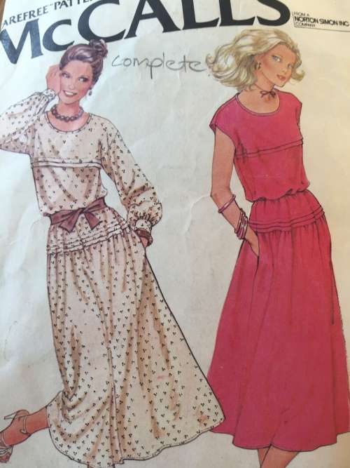 PATTERN MCCALL`S 6456 (VINTAGE, COMPLETE) - DRESSES (SIZE 16)