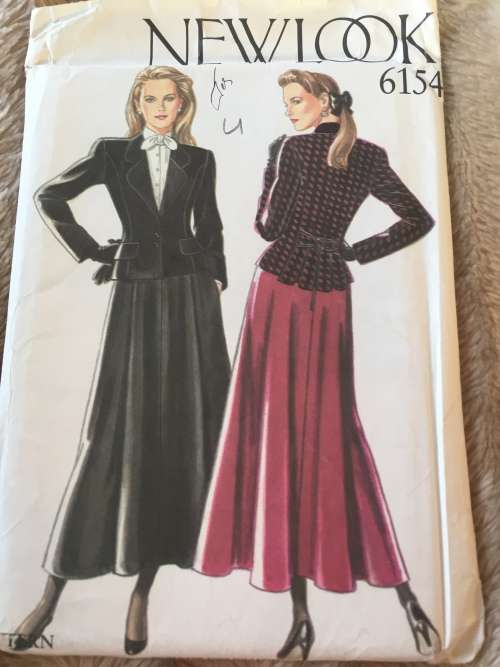 PATTERN NEW LOOK 6154 (UNUSED) - JACKET and SKIRT (SIZE 8-18)