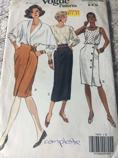 PATTERN VOGUE 7803 (COMPLETE) - TAPERED MOCK-WRAP SKIRT (SIZE 6-8-10)