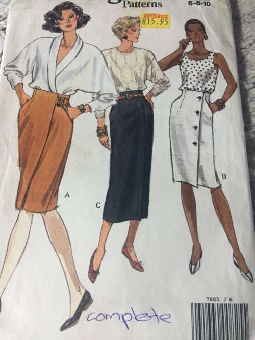 PATTERN VOGUE 7803 (COMPLETE) - TAPERED MOCK-WRAP SKIRT (SIZE 6-8-10)