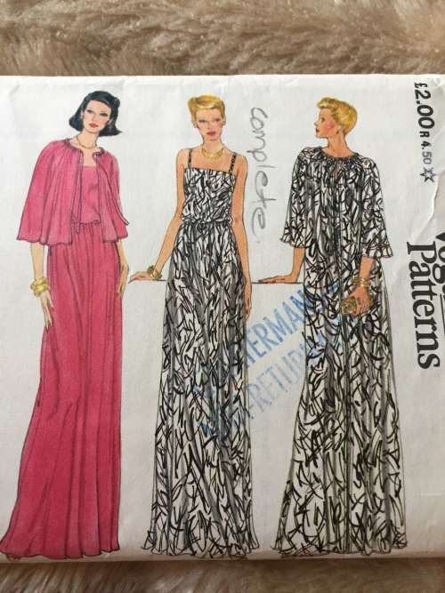 PATTERN VOGUE 9802 (VINTAGE, COMPLETE) - DRESS,JACKET,COAT (SIZE 12)