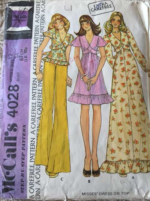PATTERN MCCALL`S 4028 (VERY VINTAGE, UNUSED) - DRESSES OR TOPS (SIZE 12)