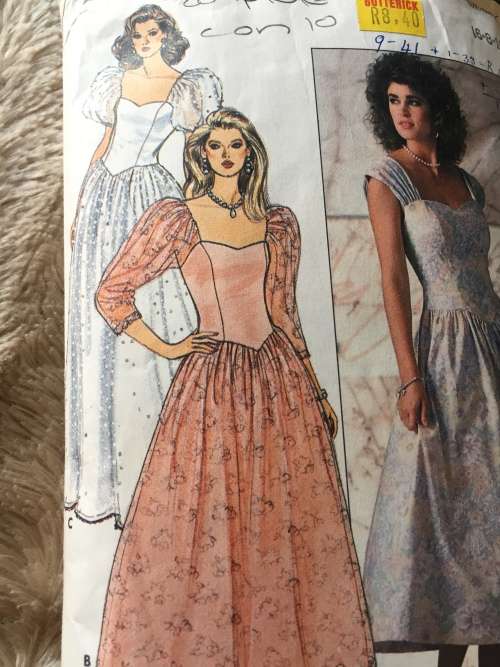 PATTERN BUTTERICK 4829 (COMPLETE, CUT ON 10) - SPECIAL OCCASSION DRESS (SIZE 6-8-10)