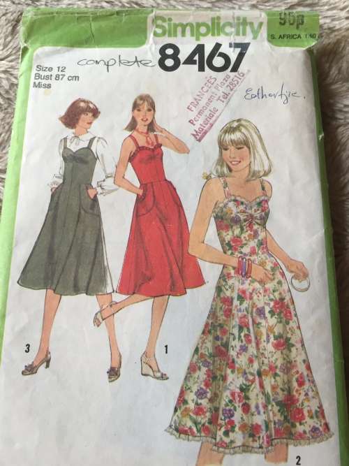 PATTERN SIMPLICITY 8467 (VINTAGE, COMPLETE) - SUNDRESSES (SIZE 12)