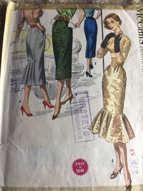 PATTERN MCCALL`S 3482*1955 (VERY VINTAGE, TIDY PATTERNS) - SKIRT WARDROBE & CUMMERBAND (SIZE 24)