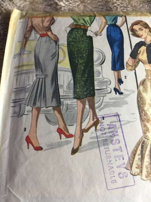 PATTERN MCCALL`S 3482*1955 (VERY VINTAGE, TIDY PATTERNS) - SKIRT WARDROBE & CUMMERBAND (SIZE 24)