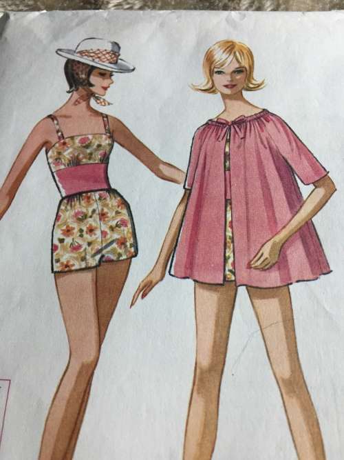 PATTERN MCCALL`S 6861*1963 (VERY VINTAGE, TIDY PATTERNS) - BATHING SUIT & BEACH COAT (SIZE 14)