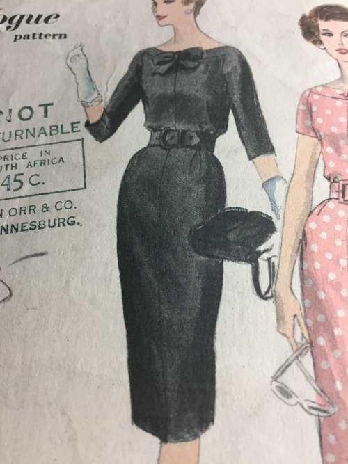 PATTERN VOGUE 9781 (VERY VINTAGE, TIDY PATTERNS) - ONE PIECE DRESS (SIZE 14)